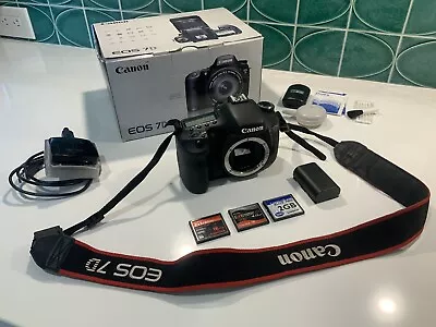 Canon EOS 7D 18.0 MP Digital SLR Camera - Black (Body Only) With Memory Cards • $90