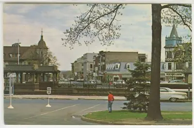 $4.50 • Buy NJ Postcard Business District - Ridgewood, Bergen County 1972 Vintage Chrome C22