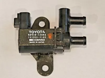 Genuine Toyota Lexus Vacuum Switch Valve Vsv 90910-13006 Denso 192000-3140 • $45