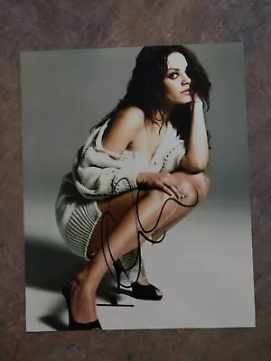 Mila Kunis Signed 8 X 10 Photo~~Beyond Smoking Just Hot~~ LOA  • $29.95