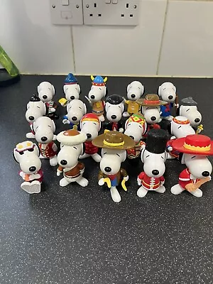 Mcdonalds Happy Meal Toys Snoopy World Tour 1999 X 19 • £10