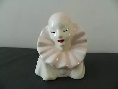 Vintage Figurine Pierot Piero Porcelain Figurine White/Pink Signed MA 94 • $16.31