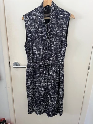 $24 • Buy Jacqui E Womens Dress Size 14 Work Corporate