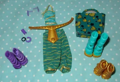 2013 Monster High Cleo I Love Shoes Outfit & Accessories Clothes Jewelry Shoes • $9.99