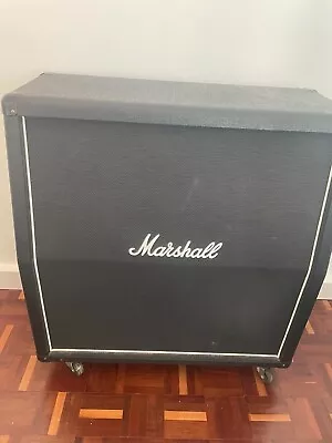 Marshall MX412A 4x12 Angled Speaker Cabinet (With Wheels) • £310