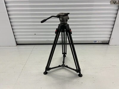 $699 • Buy Cartoni Focus Fluid Head & 2 Stage Carbon Fiber Tripod Legs W/ Spreader (read)