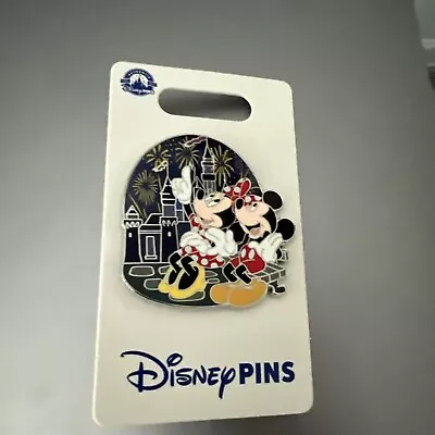 Disney Parks Mickey & Minnie Mouse Watching Fireworks Pin • $0.99