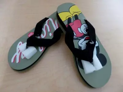 NWT ~ DISNEY Mickey Mouse ~ '75 Years’ – Limited Edition Women’s Flip Flops 9/10 • $10.85