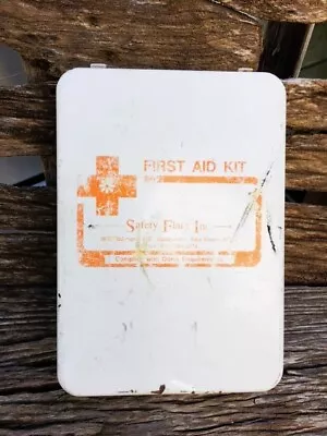 Vintage Kansas City MO Metal First Aid Box • $16