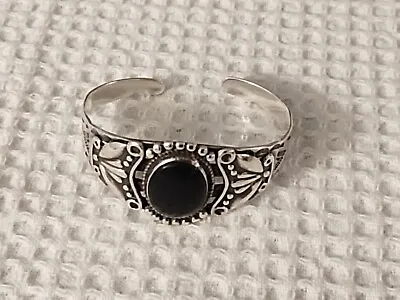 Vintage Native American Sterling Silver Cuff Bracelet With Black Stone • $139.99