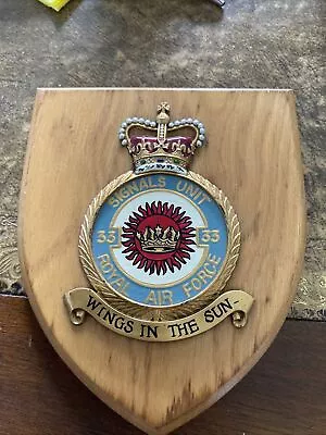 VINTAGE ROYAL AIR FORCE RAF SHIELD PLAQUE 33 Signals Unit Wings In The Sun • £4.99