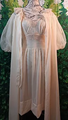 Lorraine Nightgown & Robe Vintage Size 32 & Small Color Beige Read Description  • $82.74