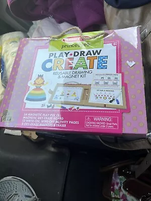 Melissa & Doug Play Draw Create Magnetic • $17.99