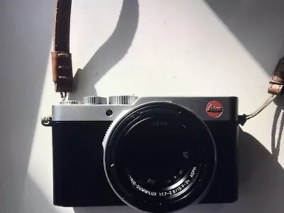 Leica D-lux 7 Silver Professional Photography Camera With Box Battery And Manual • $890