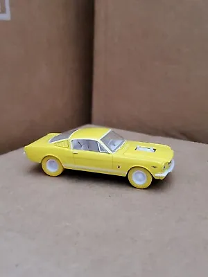 M2 Auto-Drivers CHASE R29 16-15 1966 Ford Mustang Fastback 2+2 In Yellow • $19.99