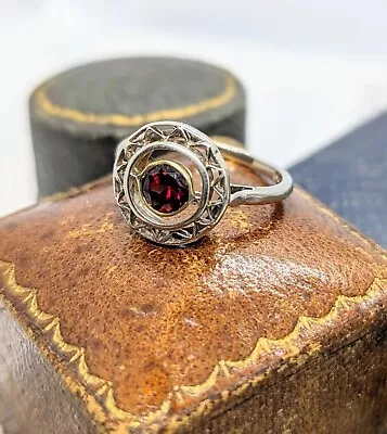 Vintage Art Deco 15ct White & Yellow Gold Garnet Target Ring. Size M Not 18ct  • £305