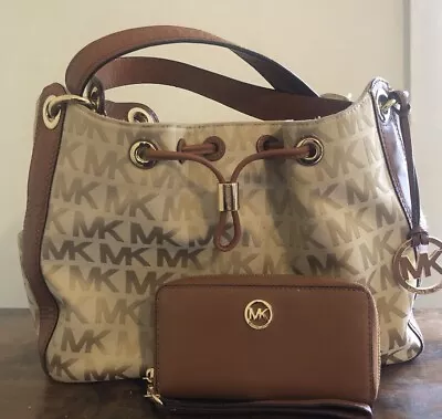 Michael Kors Ludlow Jacquard Signature Brown Leather Large Shoulder Bag & Wallet • $96