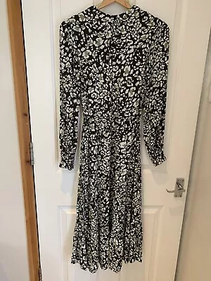 Womens M&S Midi Dress Size 6/8 • £3