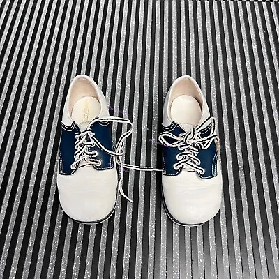 Vintage Footmates Kids Size 7 E Blue & White Saddle Shoes White Navy Leather USA • $24.95