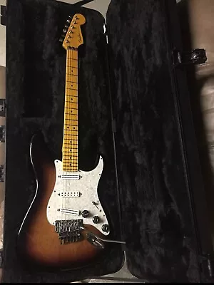 Fender Artist Series Dave Murray Stratocaster 2-Color Sunburst Deluxe Open Box • $1200