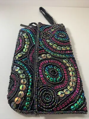 Beautiful Jewel Tone Sequin Wristlet Bag • $3.95