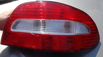 2004 VOLVO C70 Sedan Convertible PASSENGER RIGHT  HAND TAIL LIGHT OEM • $79.99