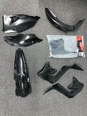 Like New Polisport Plastic Kit Black 90934 For Kawasaki KX125 & KX250 • $133.99