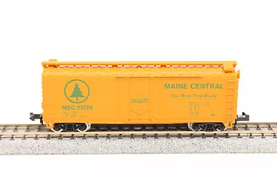 N Atlas 40' Plug Door Box Car Maine Central Orange MEC 25130 • $9.89