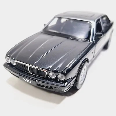 Showcast Jaguar XJ6 Navy Charcoal Gray Hardtop 1/36 Scale Diecast Car • $12.95