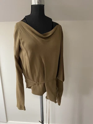 $95 • Buy Scanlan & Theodore Silk Blouse 
