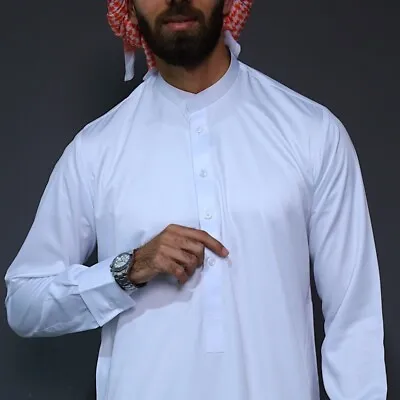 Men’s White Saudi Jubba Collar Thobe With Buttons • £27.99