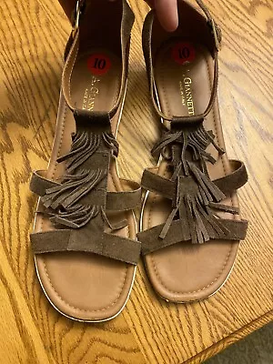 A. Giannetti Italy Brown 100% Suede Fringe Fringed Flat SANDALS Women's Size 10 • $24.99