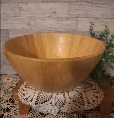 Vntg.Large Bamboo Salad Bowl Neutral Decor Boho MCM Wood Bowl Entertaining • $25.95