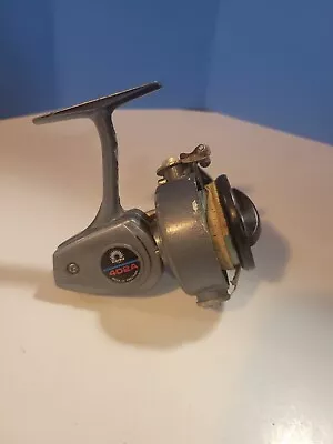 Daiwa 402A Spinning Reel • $10.99