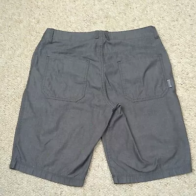 Mountain Hardwear Shorts Mens 32 Gray Hiking Fishing Outdoor Casual Lightweight • $18.88