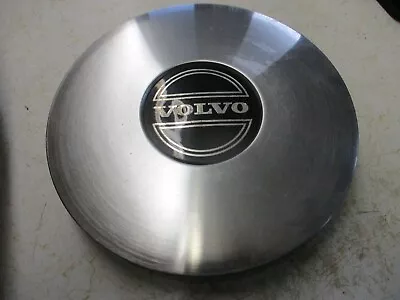 85-90 Volvo 740 Center Cap 9-3/4  Nice • $25