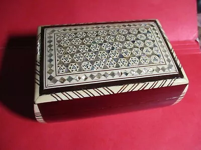 Vintage Micro Mosaic Trinket Box Intricate Wood & Mother Of Pearl W/ Red Lining • $29.99