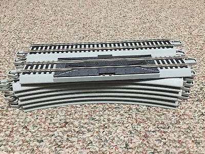 Bachmann HO Scale Oval Of Snap-Fit E-Z Track Set • $34.95