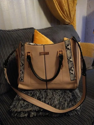 £7 • Buy Large River Island Bag..pale Pink.