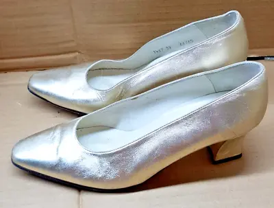 Jane Shilton Women's Sliver Vintage Leather Block Heel Court Shoes Size UK 6 • £20