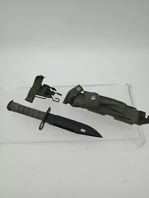 US Military M9 Style Combat Survival Bayonet AR 15  16  Wire Cutter Saw Back • $60