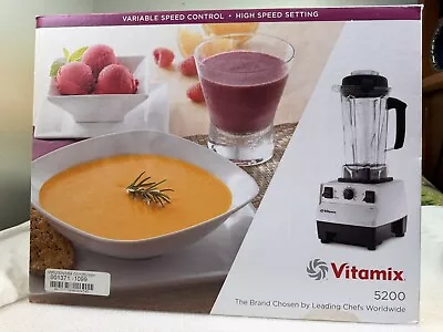 Vitamix 5200 Blender Professional Grade VM0103 - White - NEW • $450