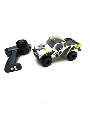 Element RC Enduro24 Sendero 1/24 4WD RTR Scale Mini Trail Truck (Black/Yellow) • $89.99