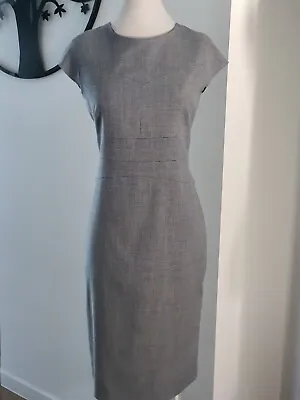 Ladies Zara Basics Plaid Fitted Pencil Dress Size L (12) • $12.50