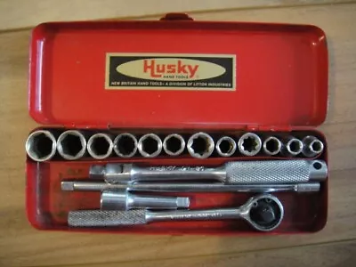 Vintage Husky USA 17 Piece SAE 1/4” Drive Ratchet & Extension Set Red Steel Case • $24.99