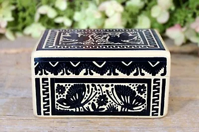 Medium Lacquer Box Birds & Butterflies Black Beige Handmade Olinalá Mexican Folk • $38