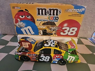 1/24-Action-Elliot Sadler #38 M&Ms 2005 Taurus • $40