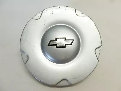 2002- 2006 Chevrolet Trailblazer Silver Wheel Center Cap 9593373 • $14.99