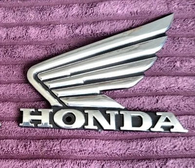 £2.95 • Buy Siver Wings Badge Motorbike Motorcycle Tank Sticker Honda Bike Emblem Sticker 
