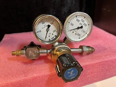 VERIFLO PARKER DIVISION R40 BZ0 23 MEDICAL GAS REGULATOR SYSTEM With Wika Airgas • $225